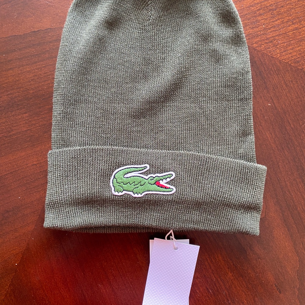 New Lacoste Green Beanie Unisex New Lacoste Green Beanie Unisex